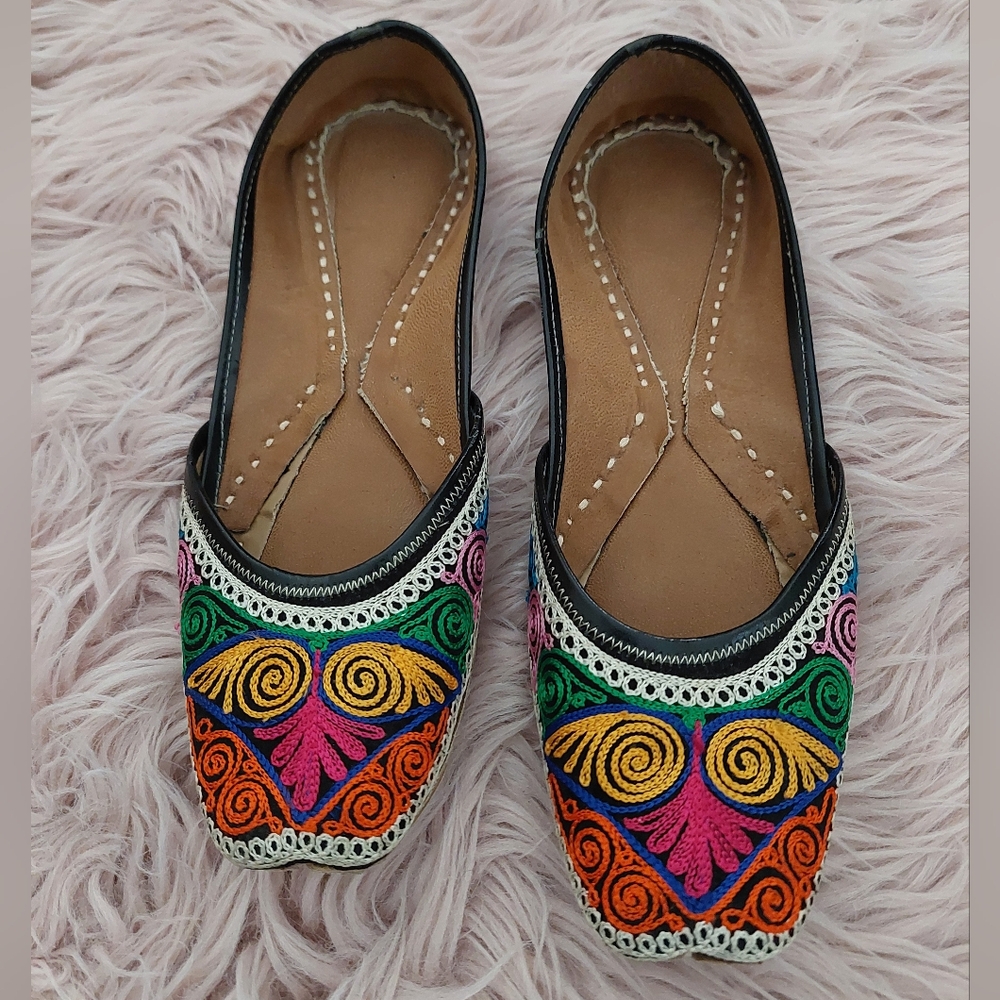 Beautiful Multi-colored Indian Jutti Shoes